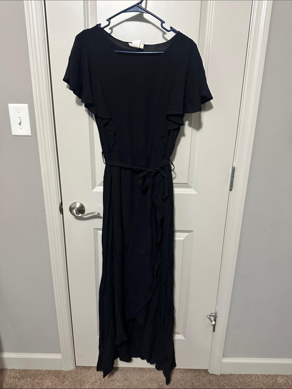 Women's Black Ruffle Sleeve Maxi Dress with Waist Tie